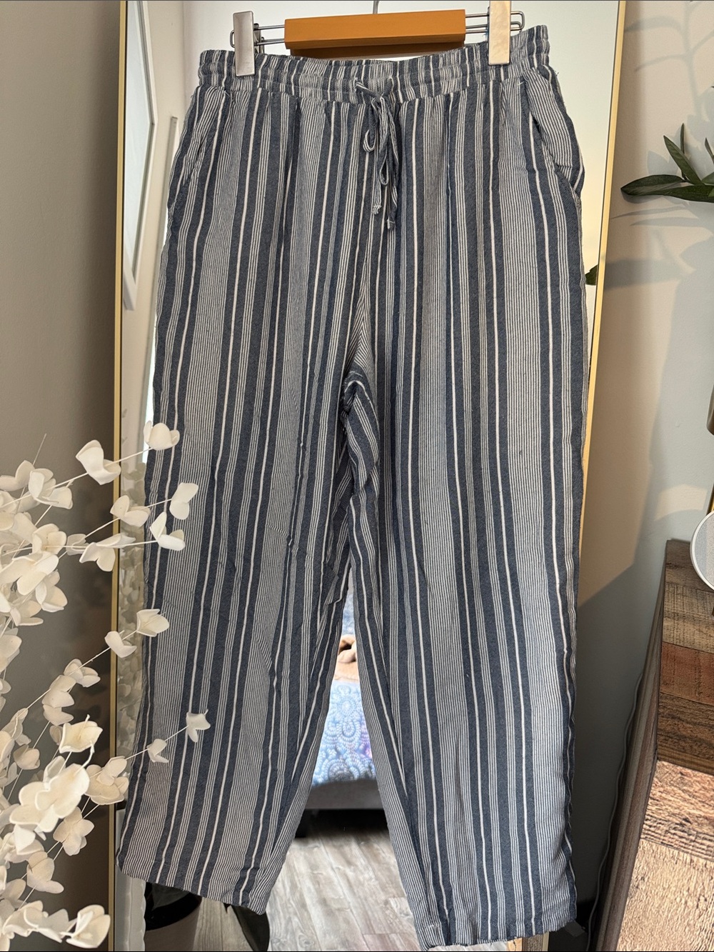 AE Flowy Striped Drawstring Pants